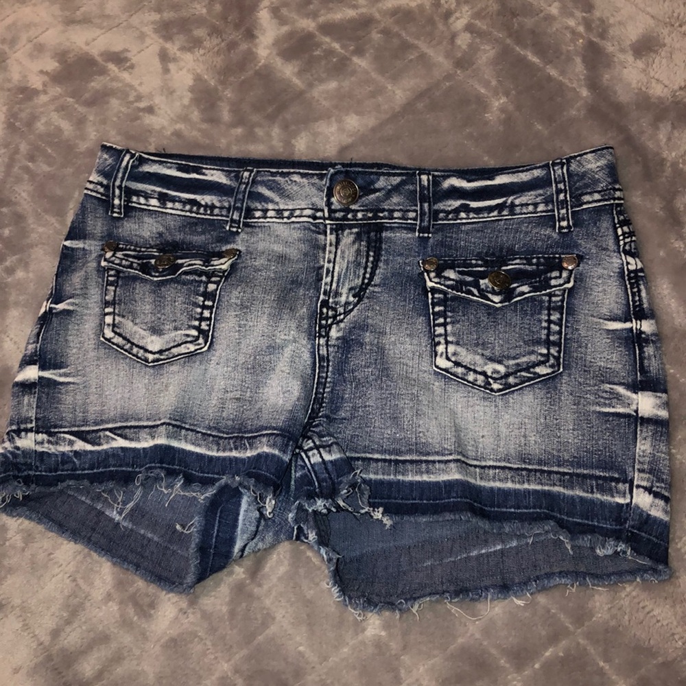 Wallflower Jean Shorts